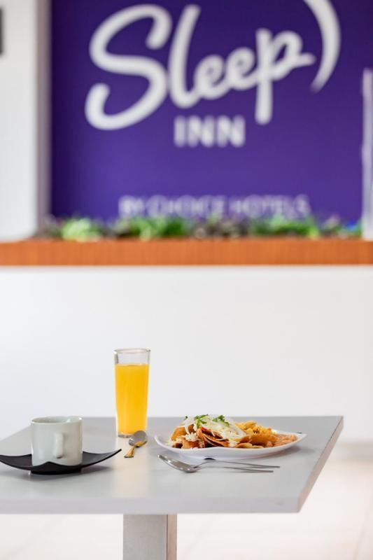 Sleep Inn Leon Antares 외부 사진
