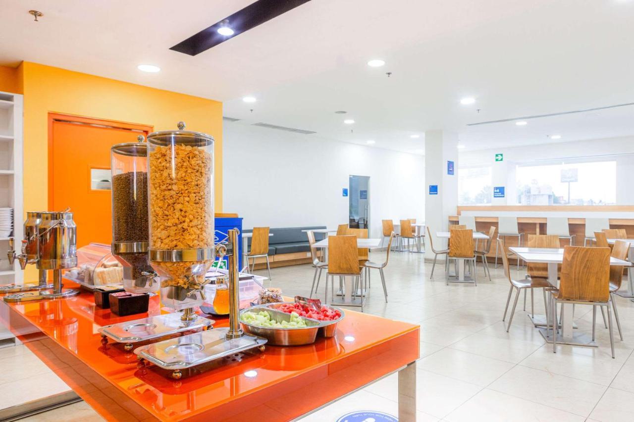 Sleep Inn Leon Antares 외부 사진