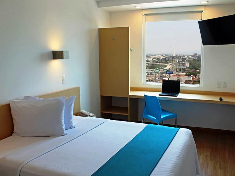 Sleep Inn Leon Antares 외부 사진